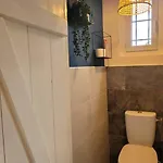 La Petite Maison * Le Trait